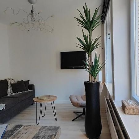 Centrum Luxe Appartement Ost 2 Plus 2 Остенде Екстериор снимка